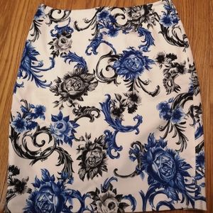 Premise skirt, size 6